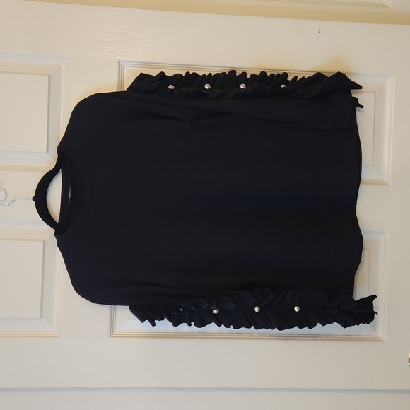 RolyPoly Black Drop Sleeve Ruffled Top With Gold Buttons Size S - Picture 5 of 9